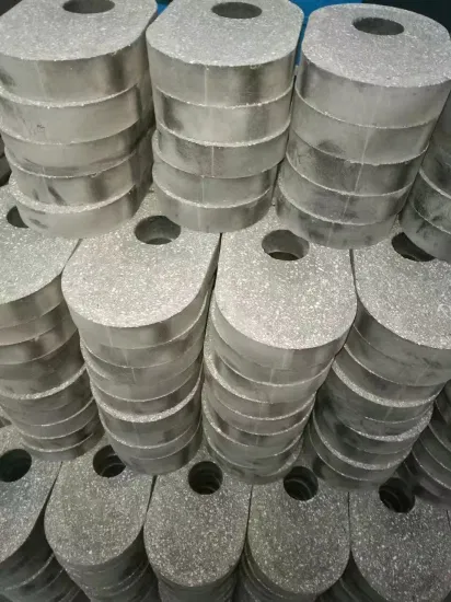 Placa de portão deslizante de alta qualidade de preço inferior para concha de aço ou distribuidor em máquina de fundição contínua refratário de aço fundido